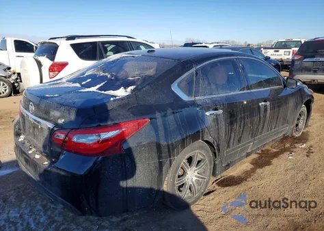 2016 Nissan Altima 2.5 z USA, uszkodzony, nr VIN 1N4AL3AP3GC281234